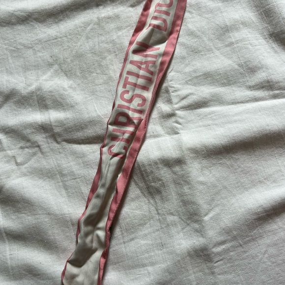 Christian Dior Floral print Pink Scarf tie - Picture 5 of 6